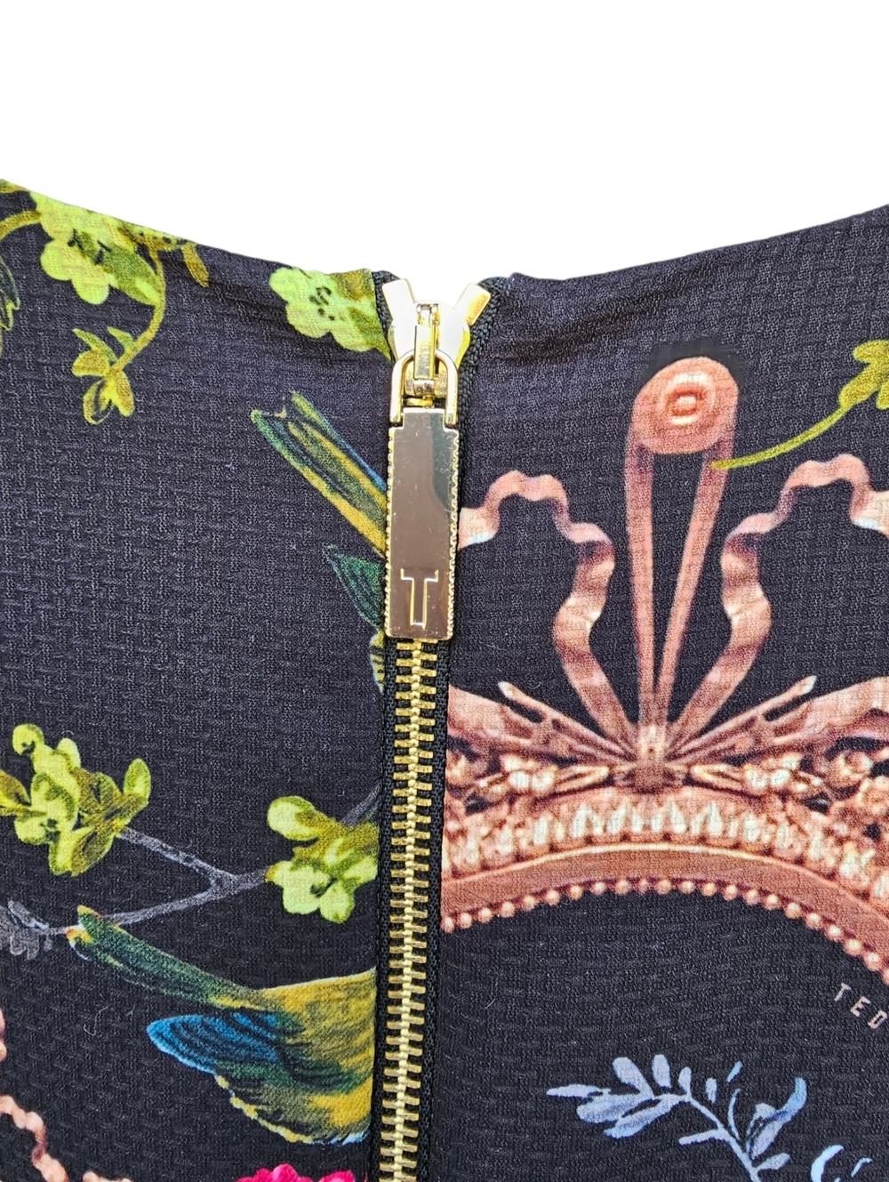 Ted Baker Black Bird & Floral Cold-Shoulder Mini Dress Size 3 (8 US) - Picture 11 of 13